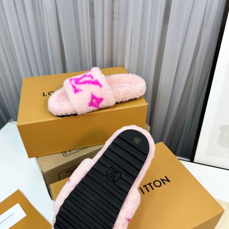 Louis Vuitton Slippers